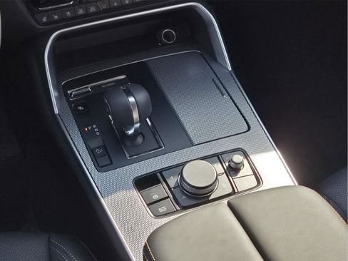 New 2026 MAZDA CX-90 Plug-In Hybrid w/ Preferred image 25