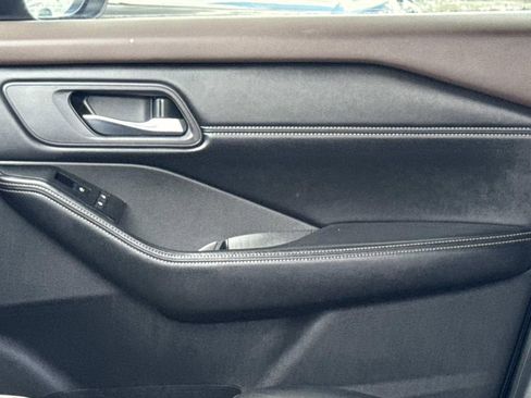 Certified 2023 Nissan Rogue SV w/ SV Premium B Package FWD image 23