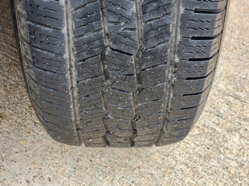 Used 2021 Ford Explorer Limited w/ Equipment Group 301A image 15