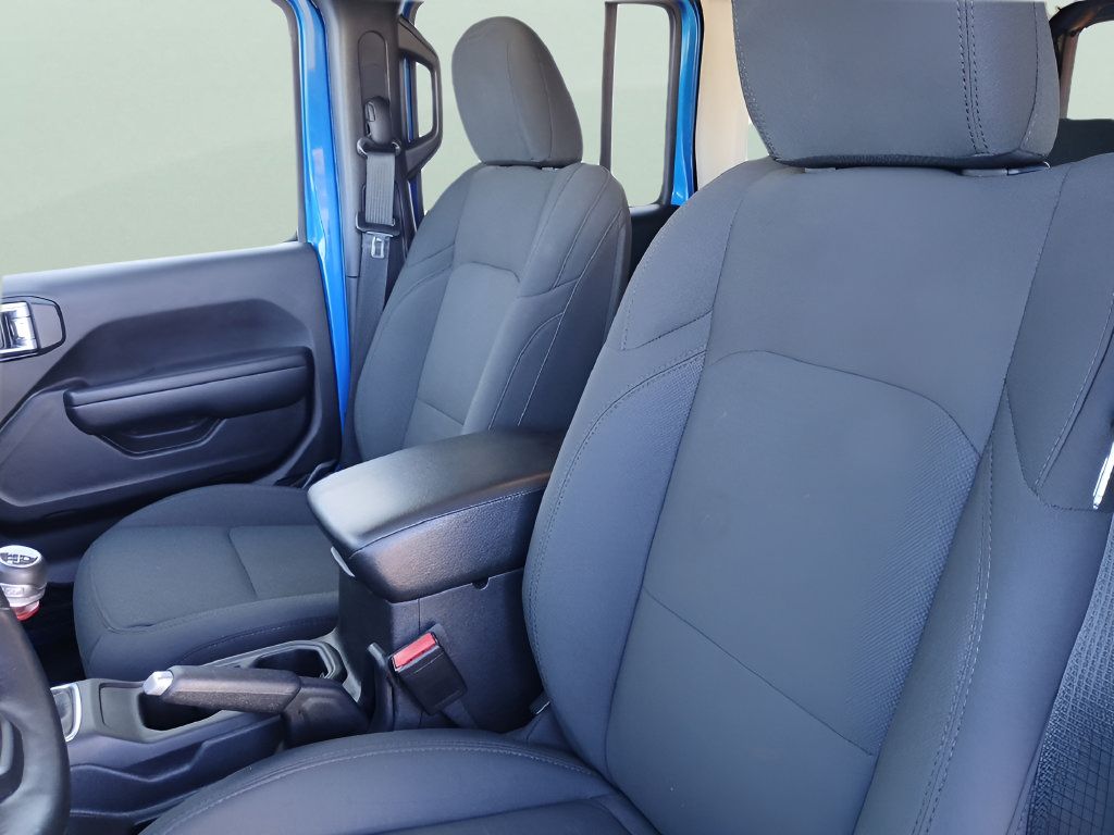 Used 2021 Jeep Wrangler Unlimited Sport AWD/4WD image 22