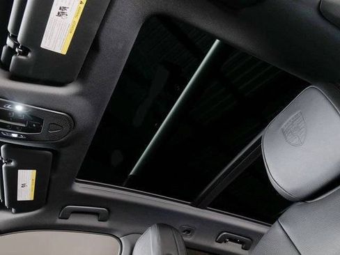 New 2026 Porsche Cayenne image 25