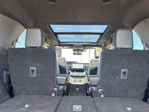 Used 2025 Ford Expedition Tremor AWD/4WD image 45
