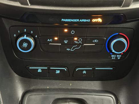 Used 2021 Ford Transit Connect XL FWD image 19
