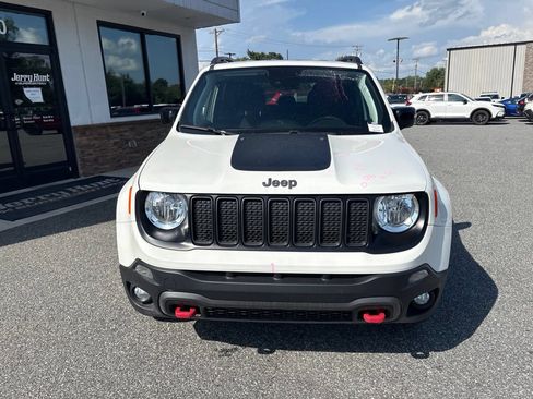 Used 2022 Jeep Renegade Trailhawk AWD/4WD image 12