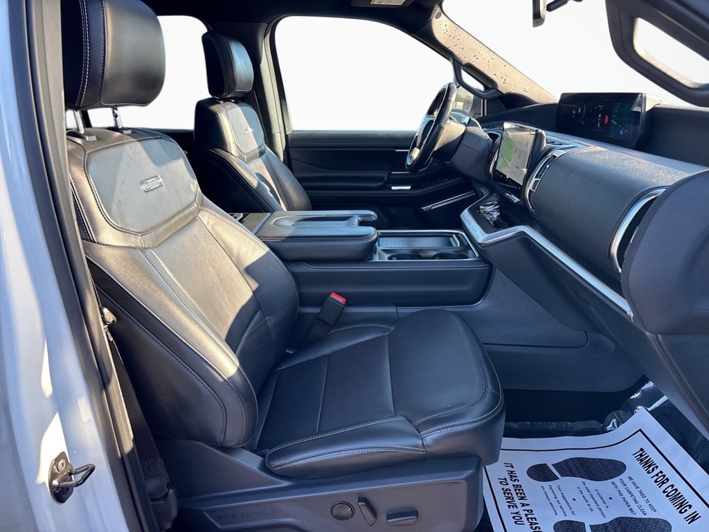 Certified 2025 Ford Expedition Max Platinum w/ Stealth Appearance Package AWD/4WD image 13