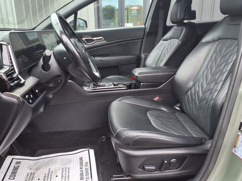 Used 2023 Kia Sportage X-Line w/ X-Line Premium Package image 7