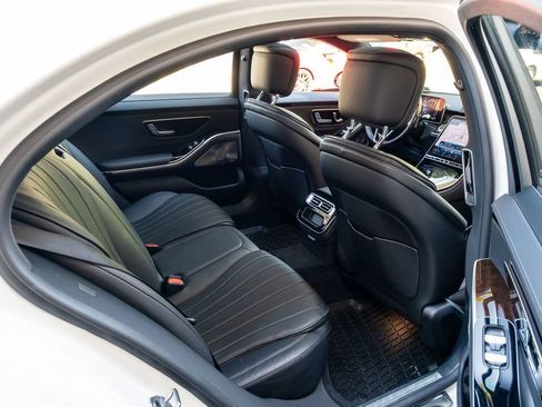 Used 2022 Mercedes-Benz S 500 S 500 image 30