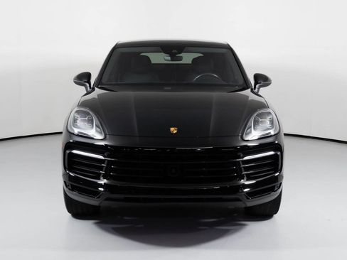 Used 2021 Porsche Cayenne Coupe image 7