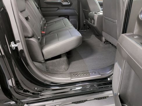 Used 2022 Chevrolet Silverado 1500 LT Trail Boss w/ LT Trail Boss Premium Package image 26