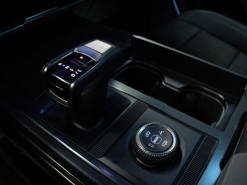 Used 2024 GMC Hummer EV 3X w/ LPO, Illumination Package image 23