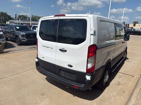 Used 2024 Ford Transit 250 Low Roof AWD w/ Exterior Upgrade Package image 5
