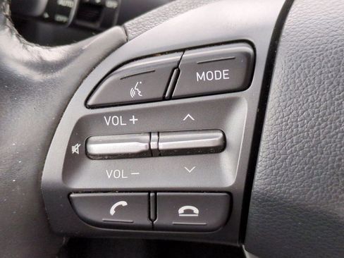 Used 2020 Hyundai Kona Limited image 26