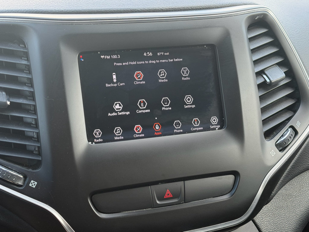 Used 2020 Jeep Cherokee Latitude AWD/4WD image 11
