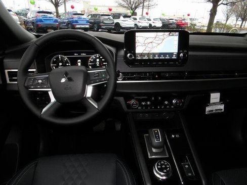 New 2025 Mitsubishi Outlander SEL Black Edition image 14