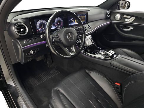 Used 2017 Mercedes-Benz E 300 4MATIC image 15