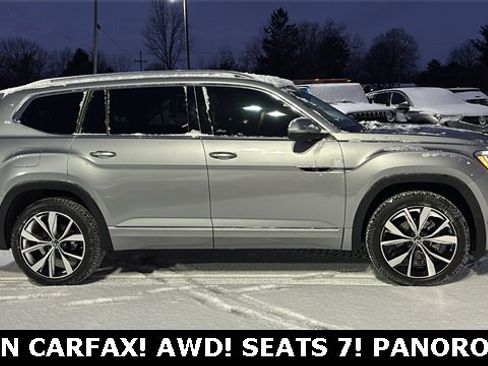 Used 2024 Volkswagen Atlas SEL Premium R-Line image 29