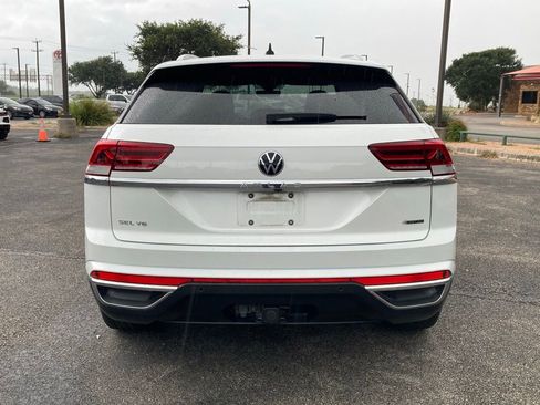 Used 2023 Volkswagen Atlas Cross Sport SEL AWD/4WD image 5