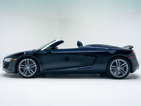 Used 2014 Audi R8 V8 image 23