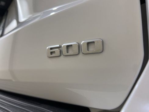 Used 2025 Cadillac Escalade ESV Sport w/ Touring Package AWD/4WD image 41