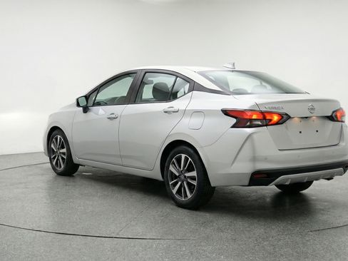 Used 2025 Nissan Versa SV FWD image 6