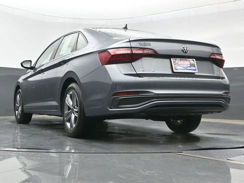 Used 2022 Volkswagen Jetta SE FWD image 23