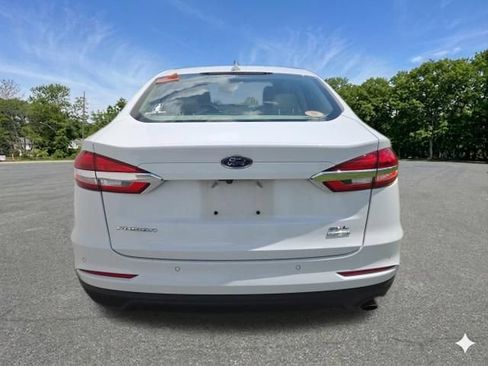 Used 2019 Ford Fusion SEL FWD image 7