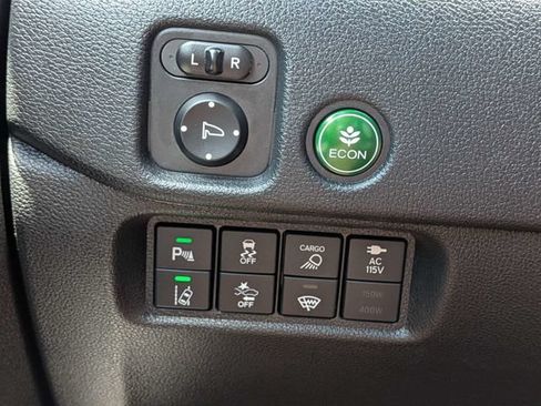 Used 2022 Honda Ridgeline RTL-E image 32
