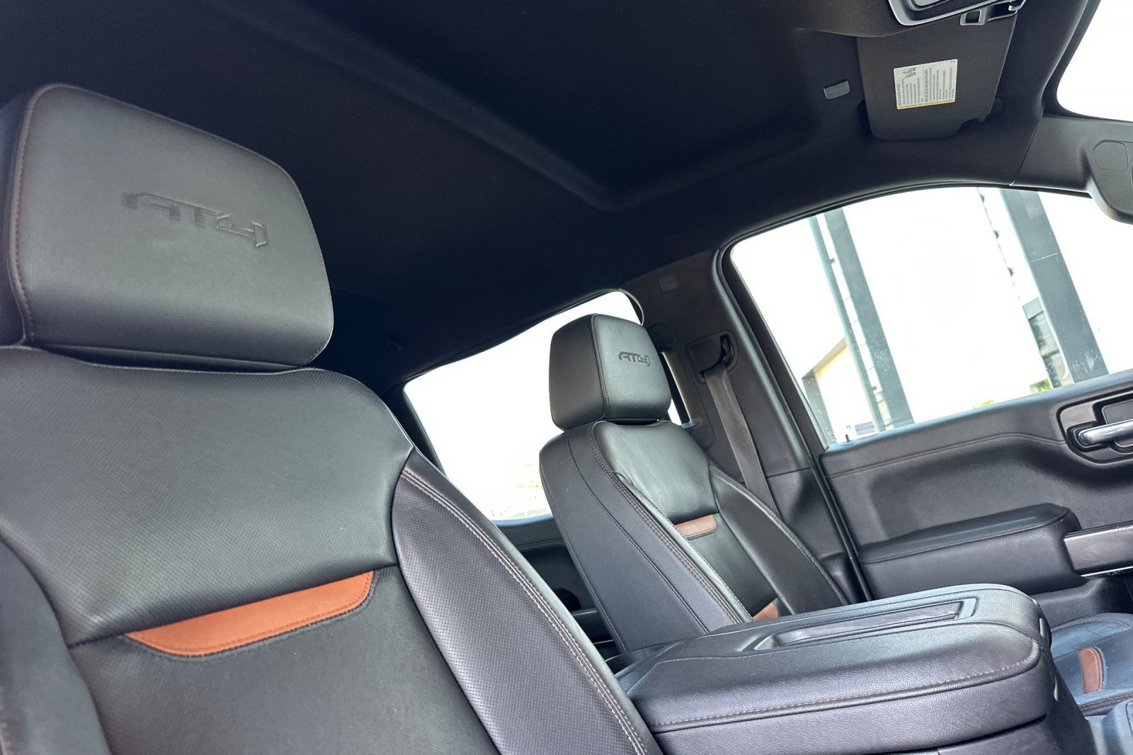Used 2021 GMC Sierra 1500 AT4 AWD/4WD image 17