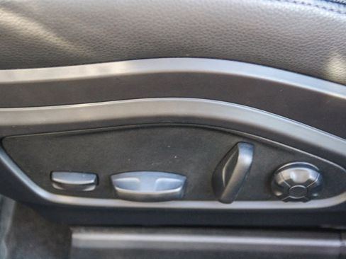 Used 2023 Porsche Panamera Platinum Edition image 17