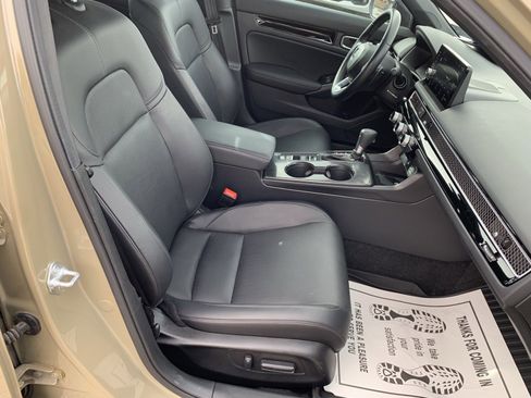 Used 2025 Honda Civic Sport Touring image 33
