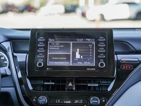 Used 2023 Toyota Camry LE image 15