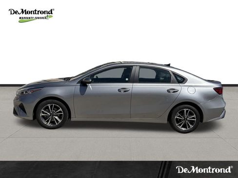 Used 2024 Kia Forte LXS image 8