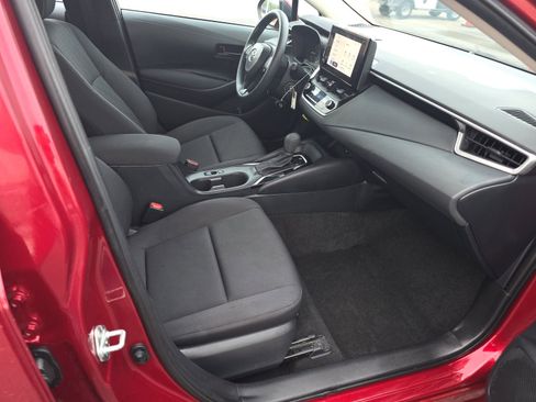 Used 2023 Toyota Corolla LE image 11