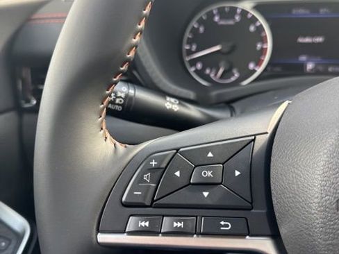 New 2025 Nissan Sentra SR image 15