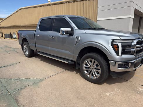 Used 2025 Ford F150 Lariat w/ Equipment Group 501A Mid AWD/4WD image 3