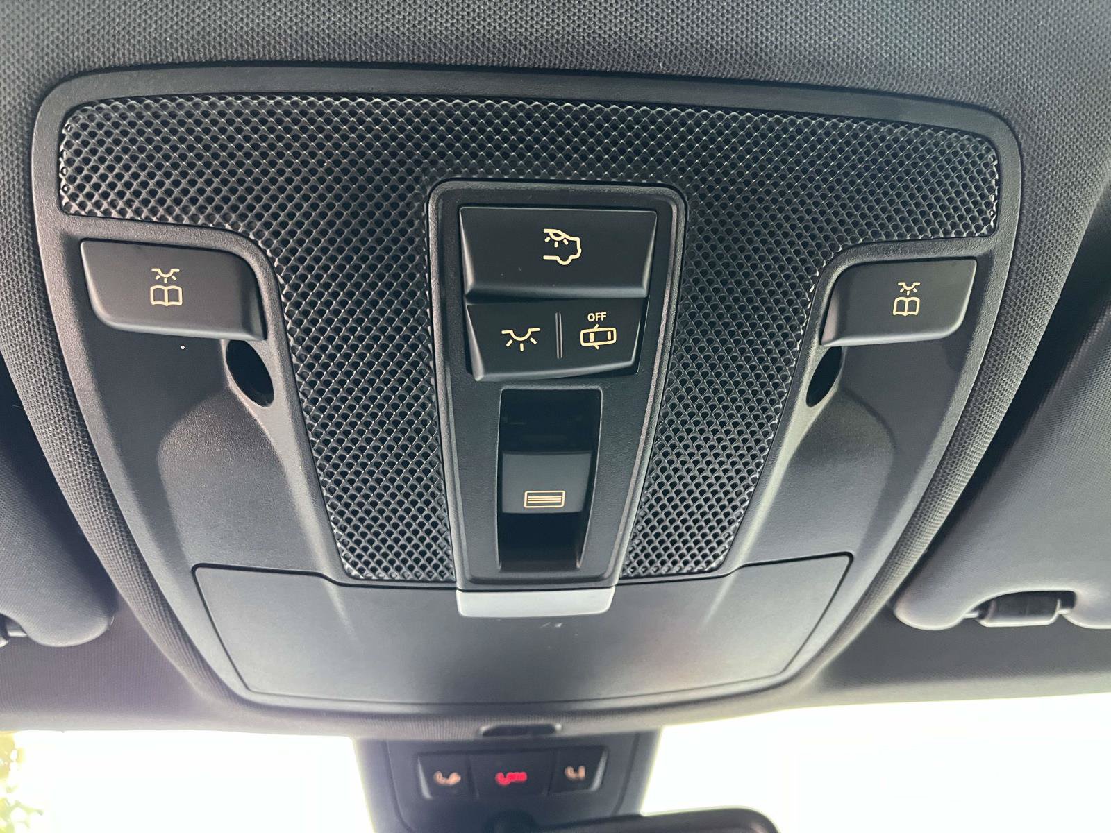 Used 2019 Mercedes-Benz GLA 250 4MATIC image 44