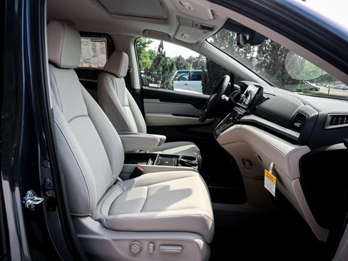 New 2026 Honda Odyssey EX-L image 32
