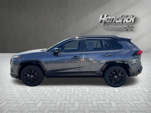 Used 2025 Toyota RAV4 XSE w/ Advanced Technology Package AWD/4WD image 6