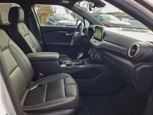 Used 2023 Chevrolet Blazer Premier w/ Enhanced Convenience Package image 30