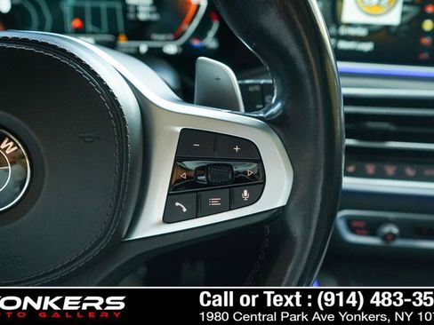 Used 2021 BMW X5 xDrive40i w/ M Sport Package image 16