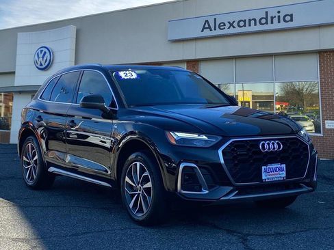 Used 2023 Audi Q5 2.0T Premium image 1