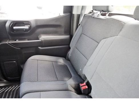 Used 2022 Chevrolet Silverado 1500 Custom w/ Safety Confidence Package RWD image 11