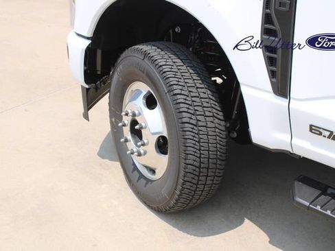 New 2026 Ford F350 XL w/ STX Appearance Package AWD/4WD image 5