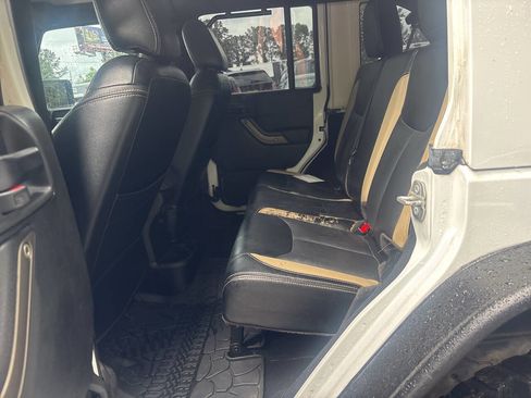 Used 2018 Jeep Wrangler Unlimited Sport AWD/4WD image 11
