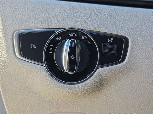 Used 2018 Mercedes-Benz E 400 Coupe image 29
