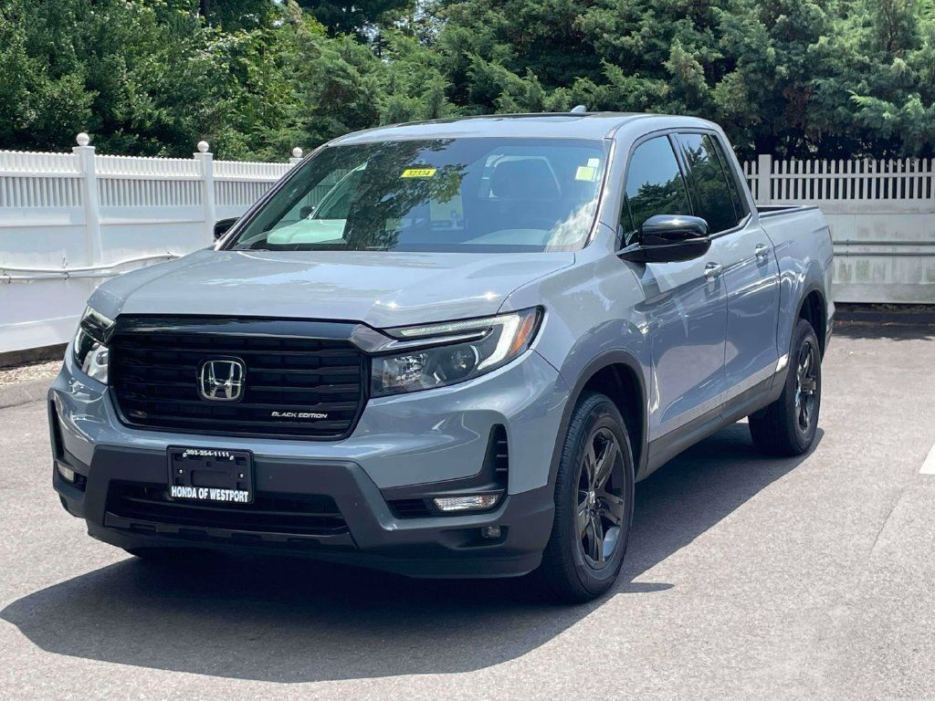 Certified 2023 Honda Ridgeline Black Edition image 3