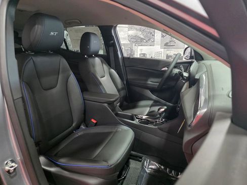 New 2026 Buick Encore GX Sport Touring w/ Comfort Package AWD/4WD image 17