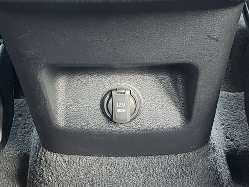 Used 2024 Kia Telluride EX w/ EX Captain's Chair Package FWD image 20
