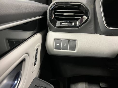 New 2025 Honda Pilot Touring image 19