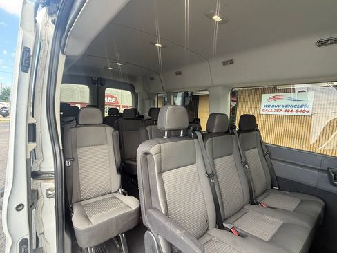 Used 2023 Ford Transit 350 XLT RWD image 16
